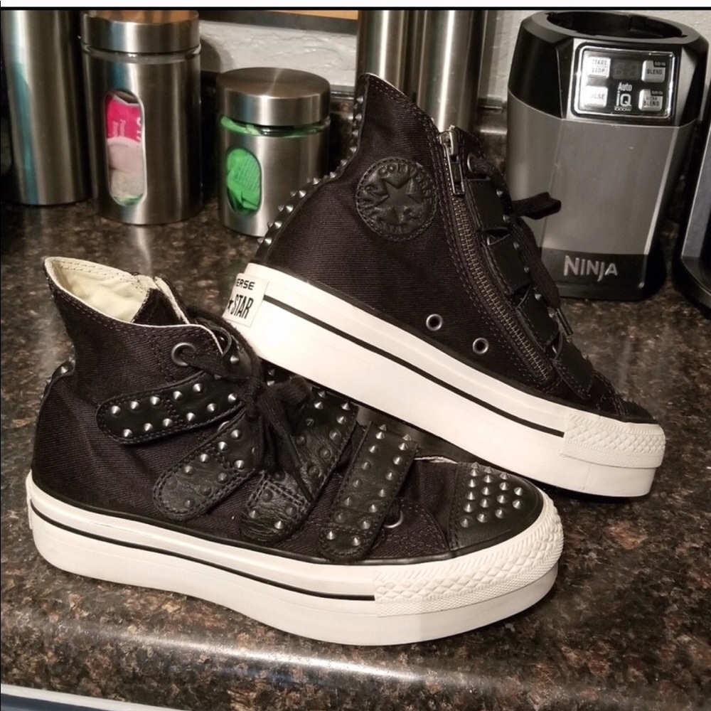 Converse platforms